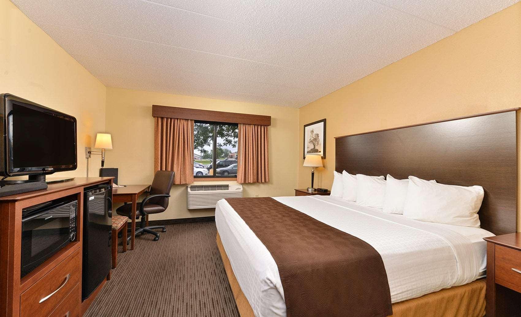 Americinn By Wyndham Fergus Falls Conference Center Ngoại thất bức ảnh