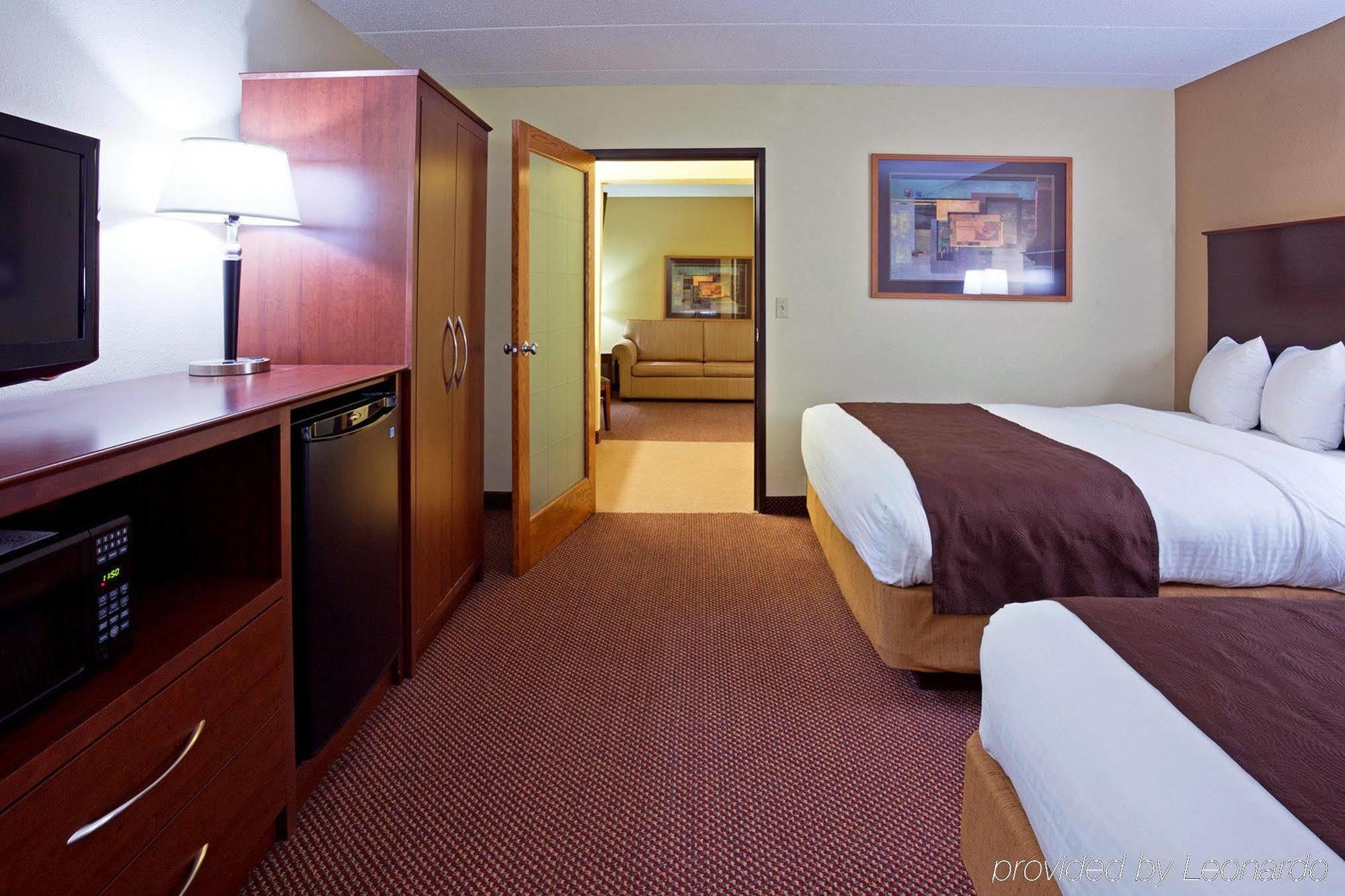 Americinn By Wyndham Fergus Falls Conference Center Ngoại thất bức ảnh